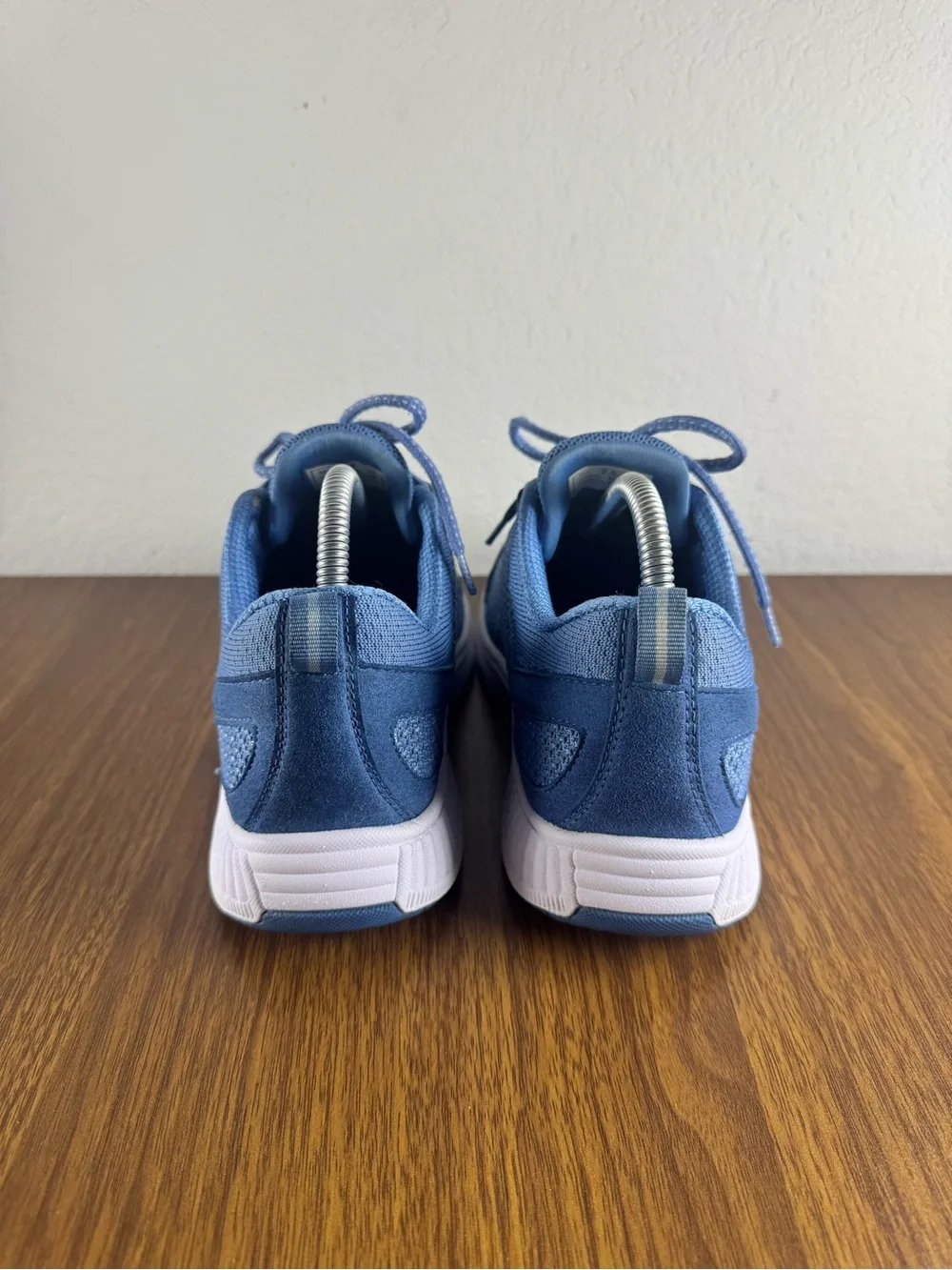 Orthofeet 984 Women's 7.5 X-Wide 2E Blue Orthopedic Walking Sneakers